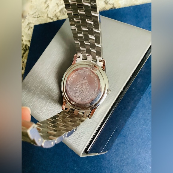 Modern GUCCI black dial ROMAN hours watch 🖤🤍🖤🤍🖤 - Picture 12 of 14